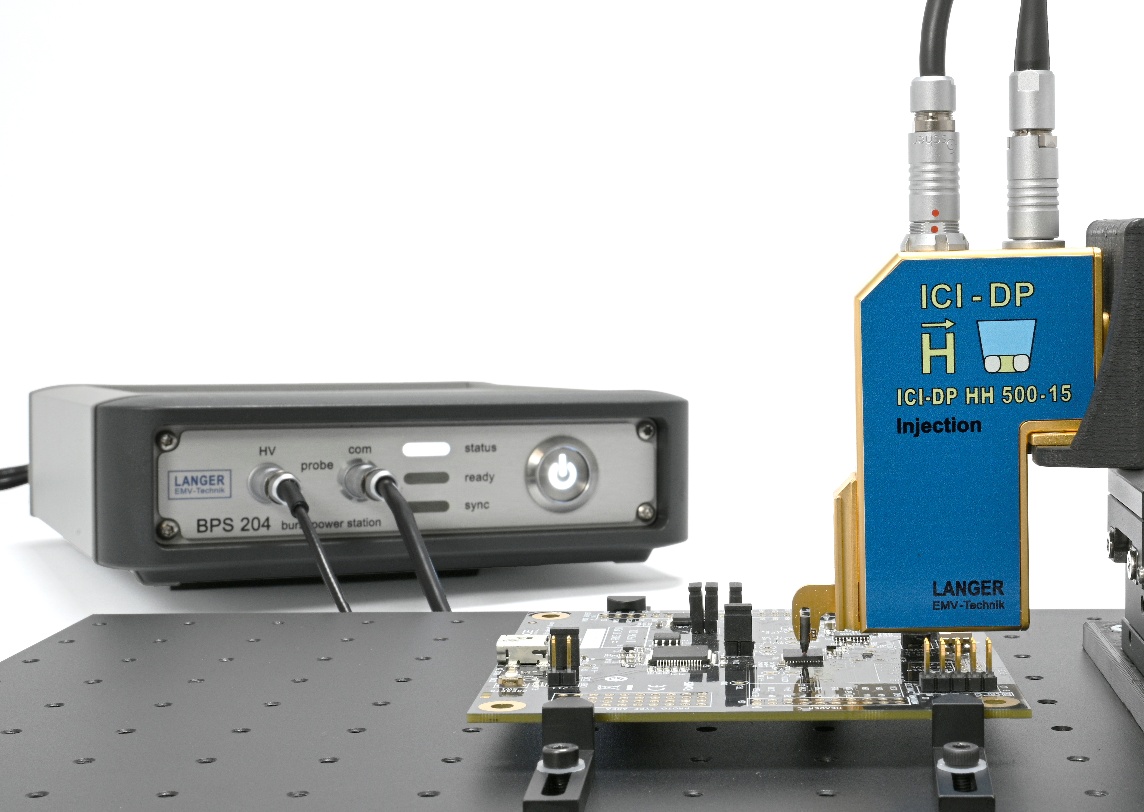 ICI-DP probe above test IC powered by BPS 204 high-voltage supply